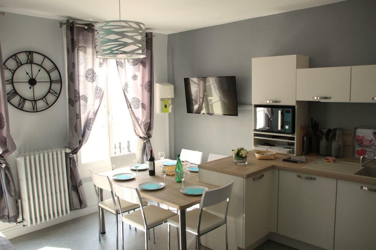 Ferienwohnung Sur Les Toits D'Amboise Exterior foto